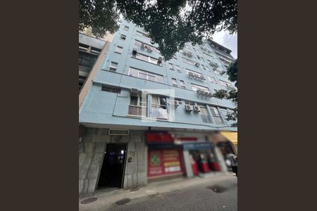 Apartamento para alugar com 82m², 2 quartos e sem vaga