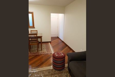 Apartamento para alugar com 71m², 2 quartos e 1 vaga