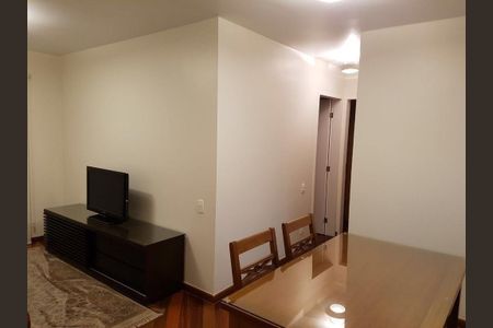 Apartamento para alugar com 2 quartos, 71m² em Cerqueira César, São Paulo