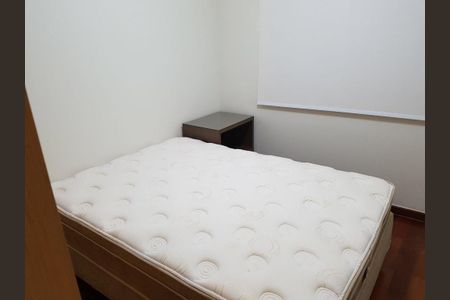 Apartamento para alugar com 71m², 2 quartos e 1 vaga