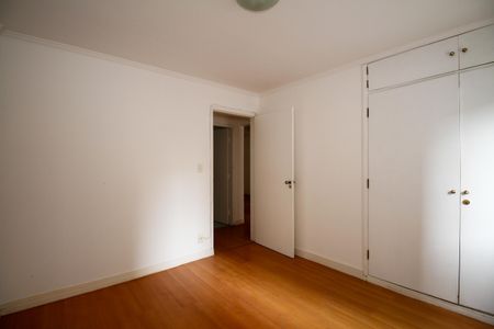 Quarto 2 de apartamento para alugar com 2 quartos, 69m² em Pinheiros, São Paulo