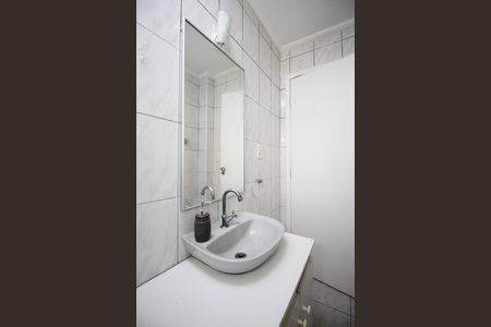 Apartamento para alugar com 69m², 2 quartos e sem vagaBanheiro