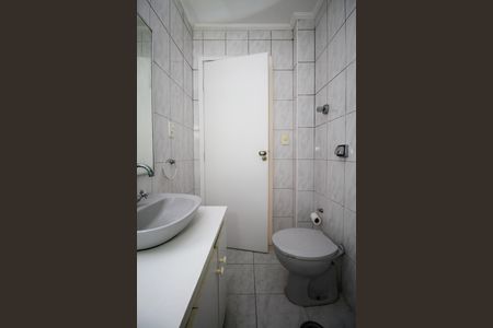 Apartamento para alugar com 69m², 2 quartos e sem vagaBanheiro