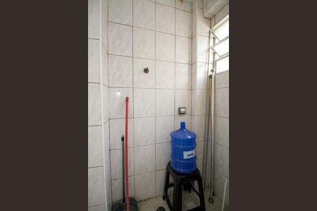 Apartamento para alugar com 69m², 2 quartos e sem vagaBanheiro de Serviço