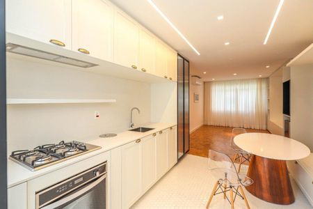 Apartamento à venda com 2 quartos, 115m² em Pinheiros, São Paulo