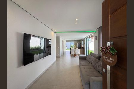 Casa à venda com 3 quartos, 360m² em Itapoã, Belo Horizonte