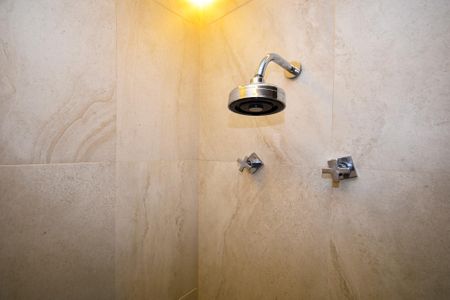 Apartamento à venda com 85m², 2 quartos e 1 vaga Apartamento à venda com 85m², 2 quartos e 1 vagaBanheiro social