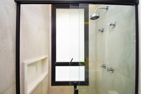 Apartamento à venda com 85m², 2 quartos e 1 vaga Apartamento à venda com 85m², 2 quartos e 1 vagaBanheiro da Suíte