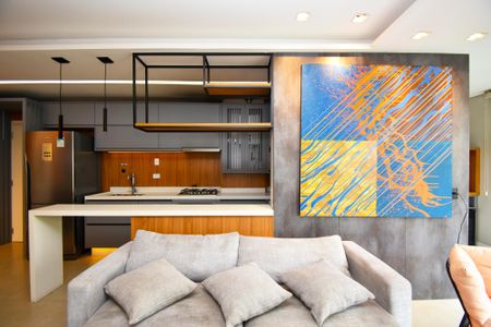 Sala de estar de apartamento à venda com 2 quartos, 85m² em Pinheiros, São Paulo