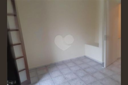 Casa à venda com 2 quartos, 123m² em Vila Galvão, Guarulhos