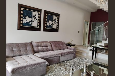 Casa à venda com 440m², 3 quartos e 3 vagas