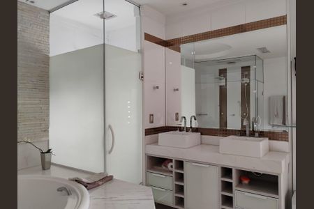 Casa à venda com 440m², 3 quartos e 3 vagas