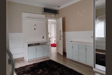 Casa à venda com 440m², 3 quartos e 3 vagas