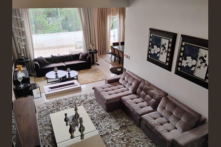 Casa à venda com 3 quartos, 440m² em City América, São Paulo