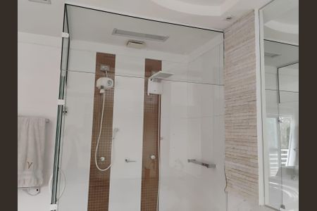 Casa à venda com 440m², 3 quartos e 3 vagas