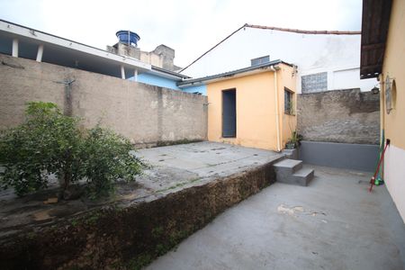 Casa à venda com 360m², 3 quartos e 2 vagasQuintal