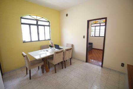 Copa de casa à venda com 3 quartos, 360m² em Novo Riacho, Contagem