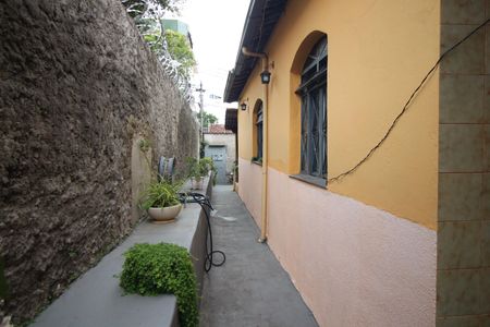 Casa à venda com 360m², 3 quartos e 2 vagasQuintal