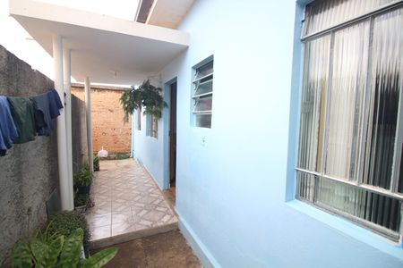 Casa à venda com 360m², 3 quartos e 2 vagasBarracão dos Fundos