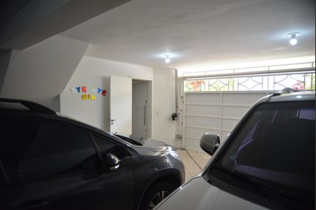 Casa à venda com 197m², 3 quartos e 3 vagasGaragem