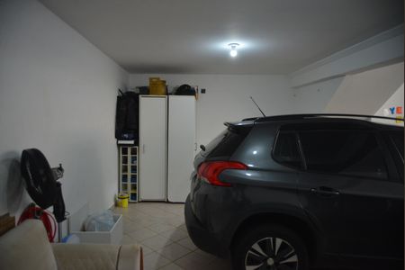 Casa à venda com 197m², 3 quartos e 3 vagasGaragem