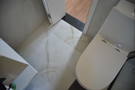 Casa à venda com 197m², 3 quartos e 3 vagasBanheiro da Suite 1