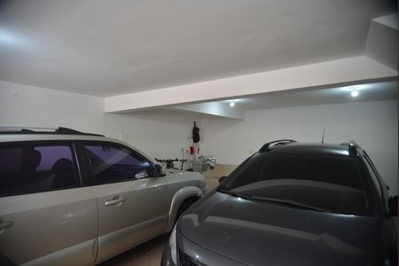 Casa à venda com 197m², 3 quartos e 3 vagasGaragem