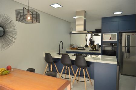 Casa à venda com 197m², 3 quartos e 3 vagasCozinha