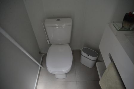 Casa à venda com 197m², 3 quartos e 3 vagasLavabo