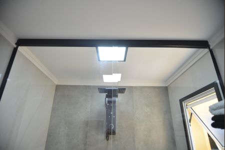 Casa à venda com 197m², 3 quartos e 3 vagasBanheiro da Suíte 2