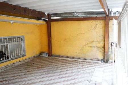 Casa à venda com 120m², 2 quartos e 2 vagasGaragem