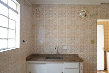 Casa à venda com 120m², 2 quartos e 2 vagasCozinha