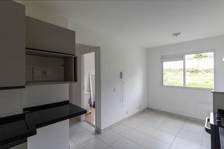 Apartamento para alugar com 32m², 2 quartos e sem vagaSala/Cozinha/Área de Serviço 