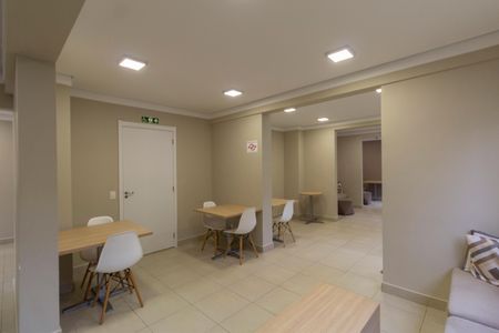 Apartamento para alugar com 32m², 2 quartos e sem vaga Área Comum - Salão de Festas  