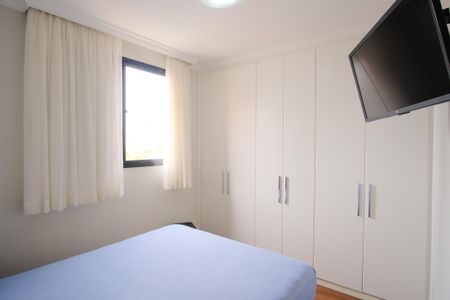 Suíte de apartamento à venda com 2 quartos, 60m² em Vila Carrão, São Paulo