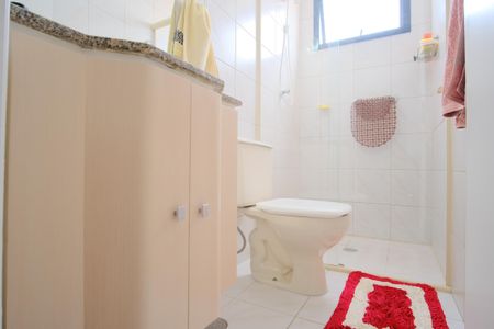Apartamento à venda com 60m², 2 quartos e 1 vagaBanheiro Social