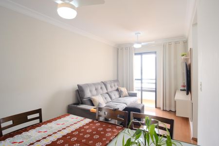 Sala de apartamento à venda com 2 quartos, 60m² em Vila Carrão, São Paulo