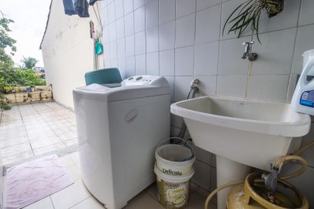 Casa à venda com 400m², 6 quartos e 8 vagasÁrea de Serviço