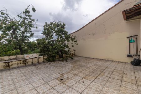 Casa à venda com 400m², 6 quartos e 8 vagasVaranda