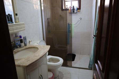 Casa à venda com 2 quartos, 110m² em Vila Campo Grande, São Paulo