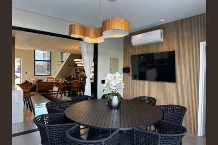 Casa de condomínio para alugar com 420m², 3 quartos e 4 vagasCozinha