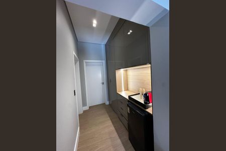 Casa de condomínio para alugar com 420m², 3 quartos e 4 vagasQuarto