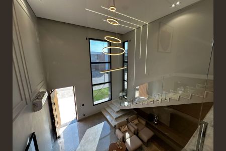 Casa de condomínio para alugar com 420m², 3 quartos e 4 vagasSala