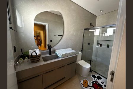 Casa de condomínio para alugar com 420m², 3 quartos e 4 vagasbanheiro