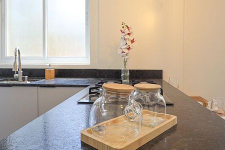 Cozinha  de apartamento para alugar com 2 quartos, 73m² em Centro Histórico, Porto Alegre