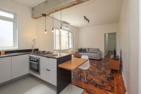 Apartamento para alugar com 73m², 2 quartos e sem vagaCozinha 