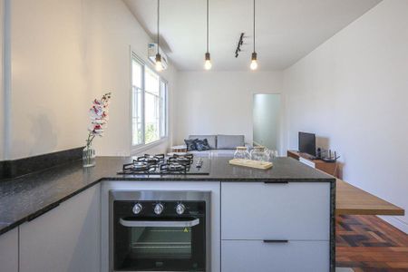 Apartamento para alugar com 73m², 2 quartos e sem vagaCozinha 