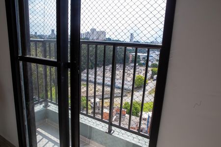 Apartamento para alugar com 38m², 2 quartos e sem vaga Apartamento para alugar com 38m², 2 quartos e sem vagaSacada