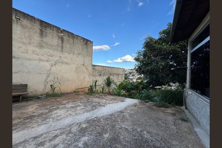 Casa à venda com 1 quarto, 56m² em Nova Cintra, Belo Horizonte