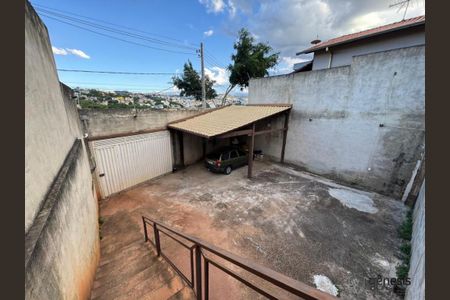 Casa à venda com 1 quarto, 56m² em Nova Cintra, Belo Horizonte